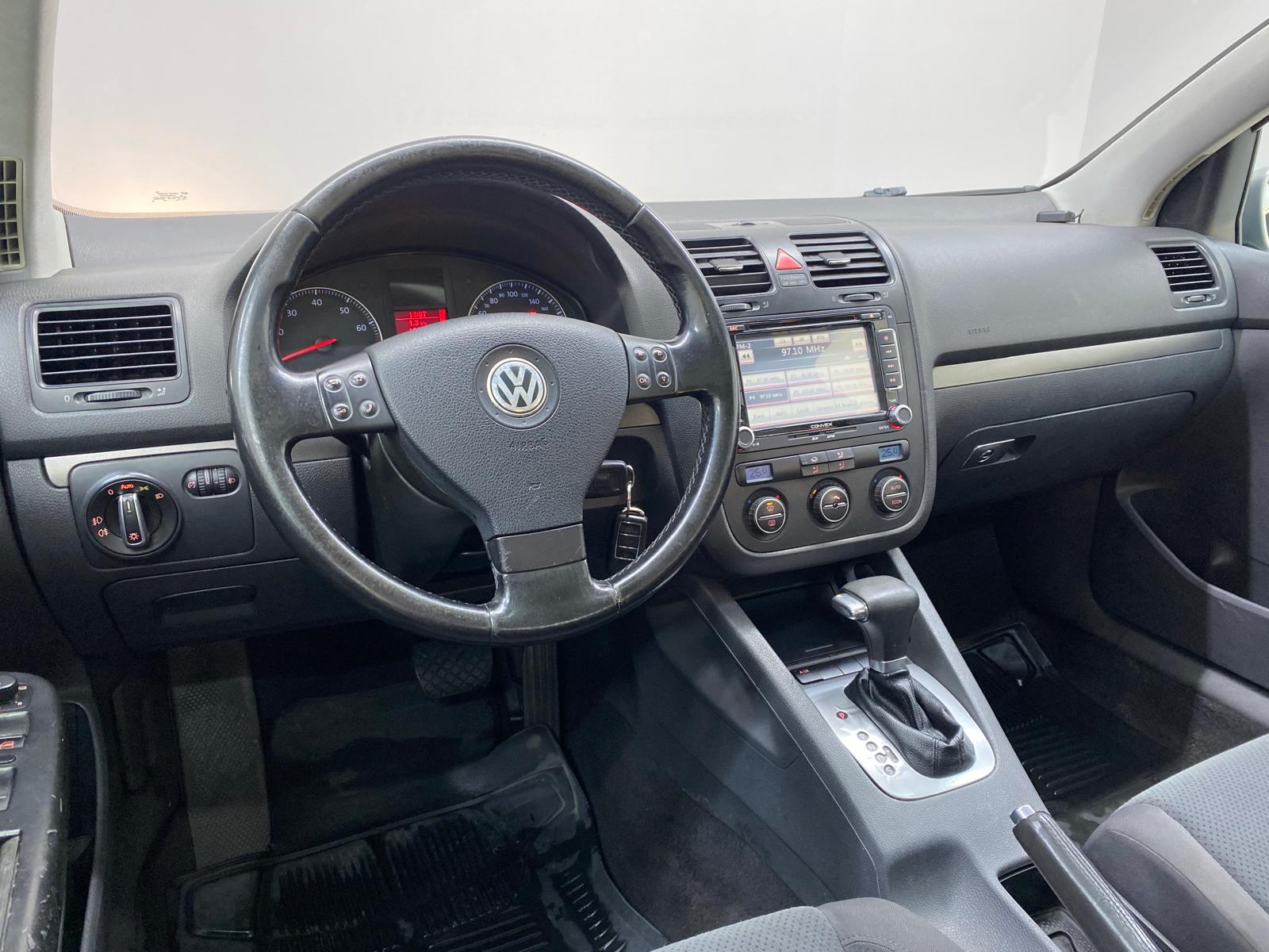 VOLKSWAGEN GOLF 19